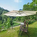 Le Fratte Apartment *